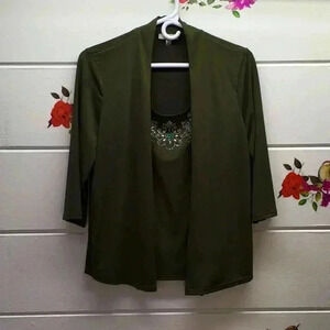 Women’s blouse medium